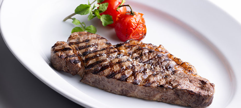 お得なセットから本格的なグリル料理まで選べる CENTRUM ランチ