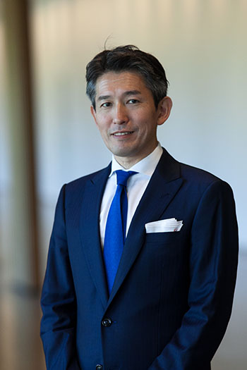 桜井一宏氏
