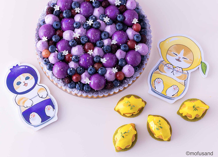 ブルーベリーにゃんのタルトとレモンにゃんのケーキ